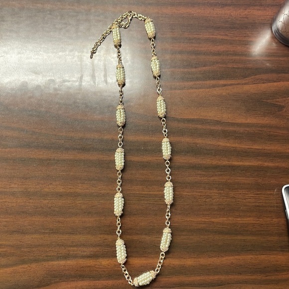 GPK long faux pearl gold and rhinestone necklace - Picture 1 of 3